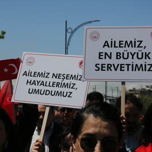 Samsun’da “Ailemiz Geleceğimiz” Temalı Yürüyüş Büyük İlgi Gördü - fotoğraf 15