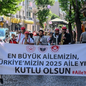 2025 “Aile Yılı” Kapsamında 15 Mayıs Uluslararası Aile Günü’nde 81 İlde Eş Zamanlı “Aile Yılı Farkındalık Yürüyüşü” Düzenledik. - fotoğraf 5