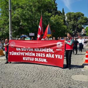 “Ailemiz Geleceğimiz” Temalı Kortej Yürüyüşü Gerçekleştirildi - fotoğraf 6