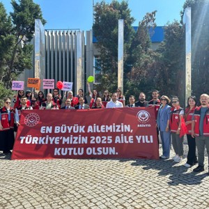 “Ailemiz Geleceğimiz” Temalı Kortej Yürüyüşü Gerçekleştirildi - fotoğraf 12