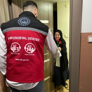 Sosyal Hizmet Merkezlerimiz tarafından 15 Mayıs Uluslararası Aile Günü kapsamında, İlimiz genelinde kıymetli Şehit Yakınlarımız ve Kahraman Gazilerimizi ziyaretlere devam ediyoruz. - fotoğraf 4