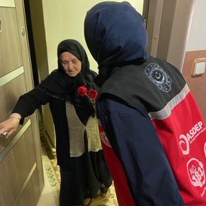Sosyal Hizmet Merkezlerimiz tarafından 15 Mayıs Uluslararası Aile Günü kapsamında, İlimiz genelinde kıymetli Şehit Yakınlarımız ve Kahraman Gazilerimizi ziyaretlere devam ediyoruz. - fotoğraf 2