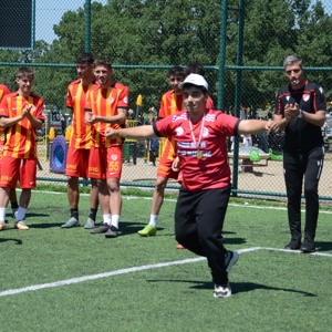 Güçlü Aile Spor ve Edirnespor Maçını Süper Lig Hakemi Özgür YANKAYA Yönetti. - fotoğraf 15