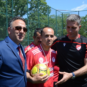 Güçlü Aile Spor ve Edirnespor Maçını Süper Lig Hakemi Özgür YANKAYA Yönetti. - fotoğraf 11