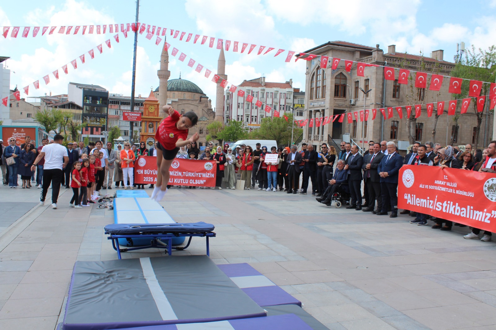 📍15 Mayıs Uluslararası Aile Günü Kortej Yürüyüşü - fotoğraf 9