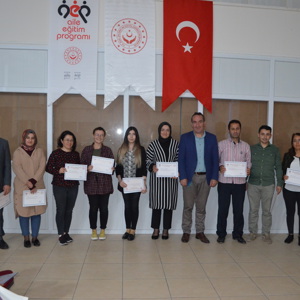 Aile Eğitim Programı (AEP) Eğitici Eğitimi 18-25 Eylül Tarihleri Arasında Gerçekleştirildi. - fotoğraf 24