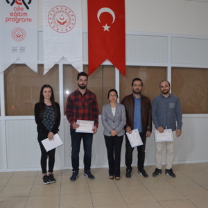 Aile Eğitim Programı (AEP) Eğitici Eğitimi 18-25 Eylül Tarihleri Arasında Gerçekleştirildi. - fotoğraf 29