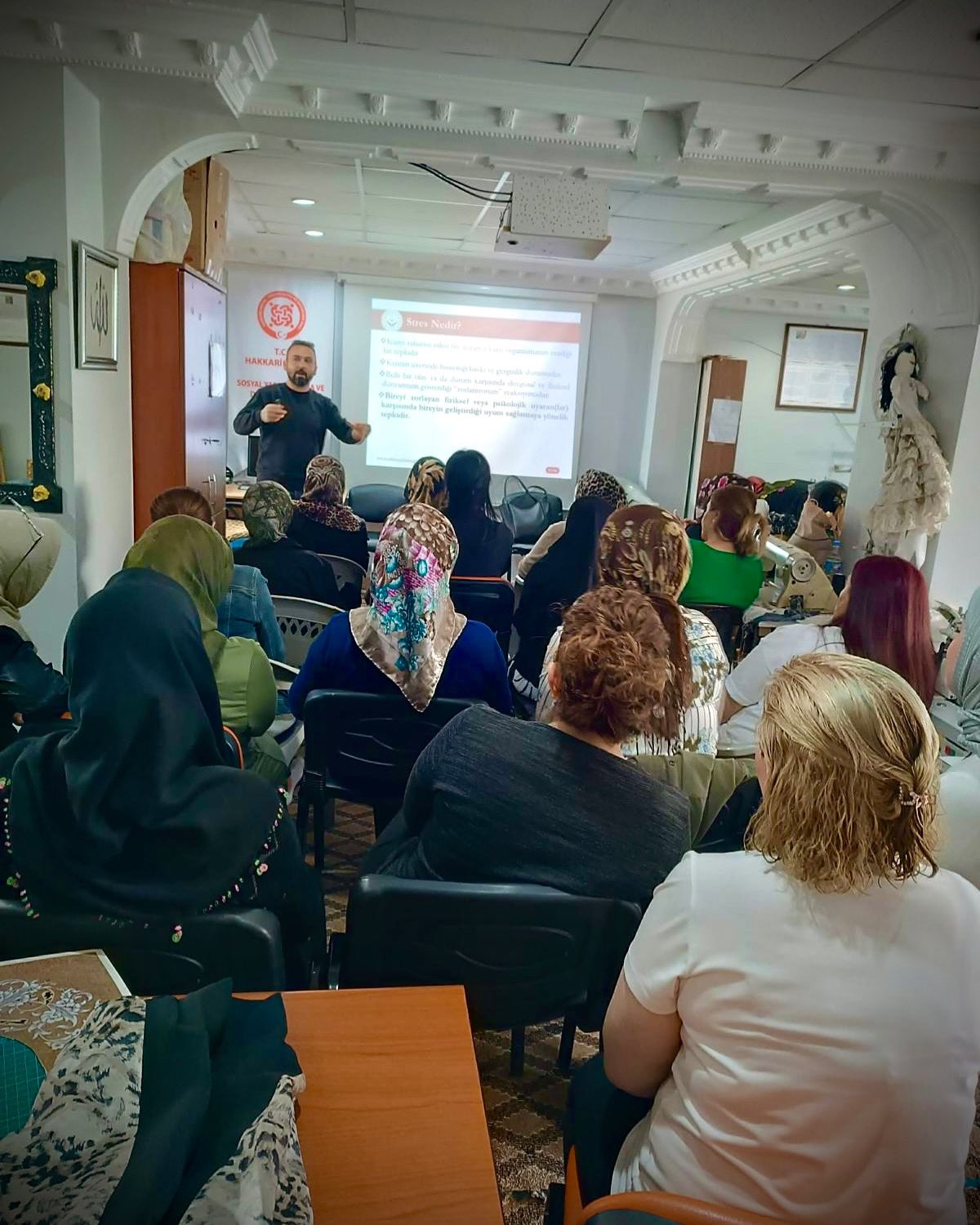 Aile Destek Merkezi Kursiyerlerine Aile Eğitim Programı