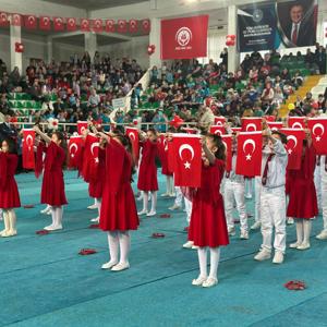 105. Yılında 23 Nisan: Geçmişten Geleceğe Bir Bayram Mirası  - fotoğraf 1
