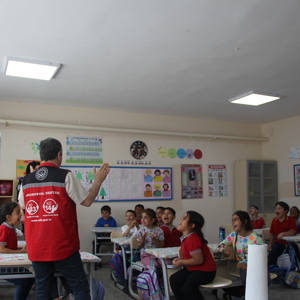 Güvenli Yarınlara Projesi Kapsamında Eğitim Programı Gerçekleştirildi. - fotoğraf 2