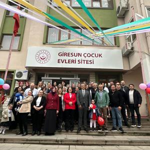 Minik Yürekler, Büyük Coşku: 23 Nisan Çocuk Şenliğimiz! - fotoğraf 1