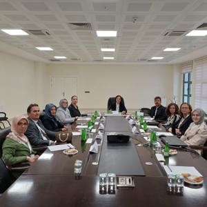 Ailenin Korunması ve Güçlendirilmesi Eylem Planı kapsamında Aile Akademisi Çalıştayı, Prof. Dr. Mehtap DEMİR GÜVEN ve Kadın Hizmetleri birimimizin katılımıyla sürdürülmüştür. - fotoğraf 5