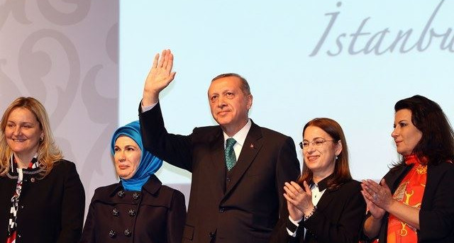 Dünya Kadınlar Günü Buluşması İstanbul'da gerçekleşti