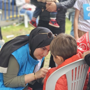 Samsun’da Çocuklar İçin Renkli ve Bilgilendirici Bir Gün: Çocuk Maratonu ve Festivali’nde İl Müdürlüğü Standı Yoğun İlgi Gördü - fotoğraf 14