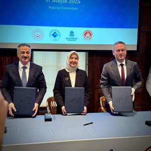 Aile Üniversitesi Projesi Protokol imza töreni Bakan Yardımcımız Sn. Leman YENİGÜN ve İl Müdürümüz Sn. Ömer TURAN 'ın katılımlarıyla gerçekleştirildi. - fotoğraf 6