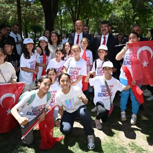 "19 Mayıs Atatürk’ü Anma, Gençlik ve Spor Bayramı" - fotoğraf 4