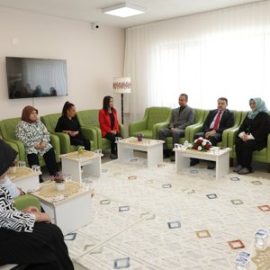 Valimiz Sayın Musa Işın'ın Engelsiz Yaşam Merkezimize Ziyareti - fotoğraf 4