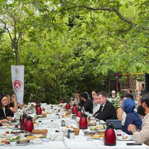 "Evlenecek Gençlerin Desteklenmesi" Projesi Kapsamında Kahvaltı Programı Düzenlendi - fotoğraf 2
