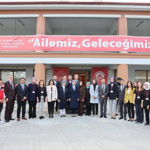 Aile ve Sosyal Hizmetler Bakanımız Sayın Mahinur Özdemir Göktaş, Engelsiz Yaşam Merkezini Ziyaret Etti - fotoğraf 6