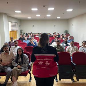 2025 Aile Yılı kapsamında 'Evlenecek Gençlerin Desteklenmesi Projesi' ile Evlilik Kredisi onaylanan çiftlerimize 'Evlilik Öncesi Eğitim Programı' kapsamında eğitimler vermeye devam ediyoruz. - fotoğraf 2