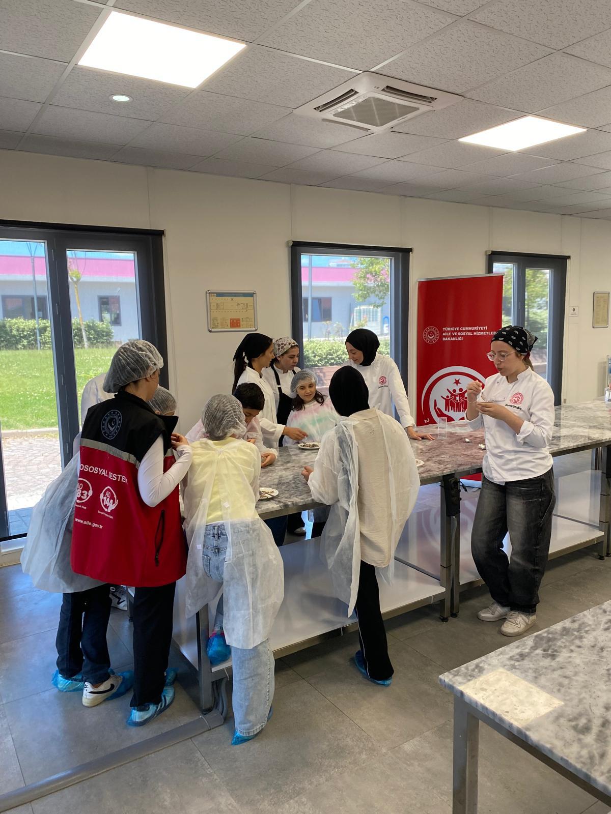 2025 Aile Yılı: "Aileler Mutfakta" Etkinliği Gedik Üniversitesi İş Birliğiyle Gerçekleştirildi