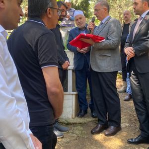 Vefat eden 15 Temmuz Gazimiz Mehmet Sarıgül’ün Cenaze Töreni Takva Camii’nde Gerçekleştirildi - fotoğraf 2