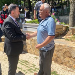 Vefat eden 15 Temmuz Gazimiz Mehmet Sarıgül’ün Cenaze Töreni Takva Camii’nde Gerçekleştirildi - fotoğraf 3