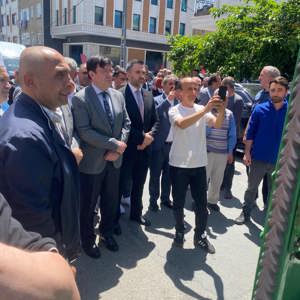 Vefat eden 15 Temmuz Gazimiz Mehmet Sarıgül’ün Cenaze Töreni Takva Camii’nde Gerçekleştirildi - fotoğraf 1