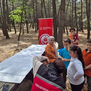 2025 Aile Yılı Kapsamında Aile Yürüyüşü ve Etkinlikler Düzenledi - fotoğraf 1