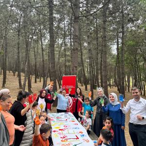 2025 Aile Yılı Kapsamında Aile Yürüyüşü ve Etkinlikler Düzenledi - fotoğraf 4