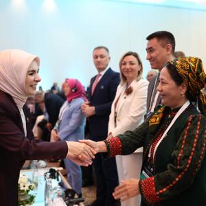 Uluslararası Aile Forumu Bakanımız Göktaş'ın açılış konuşmasıyla başladı - fotoğraf 7