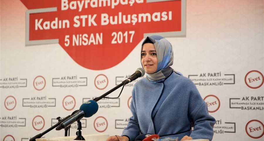 ''15 yıllık iktidarımız boyunca kadın haklarında, demokratikleşmede çok önemli gelişmeler elde ettik. Demokrasiyi kadınımızla güçlendirdik''