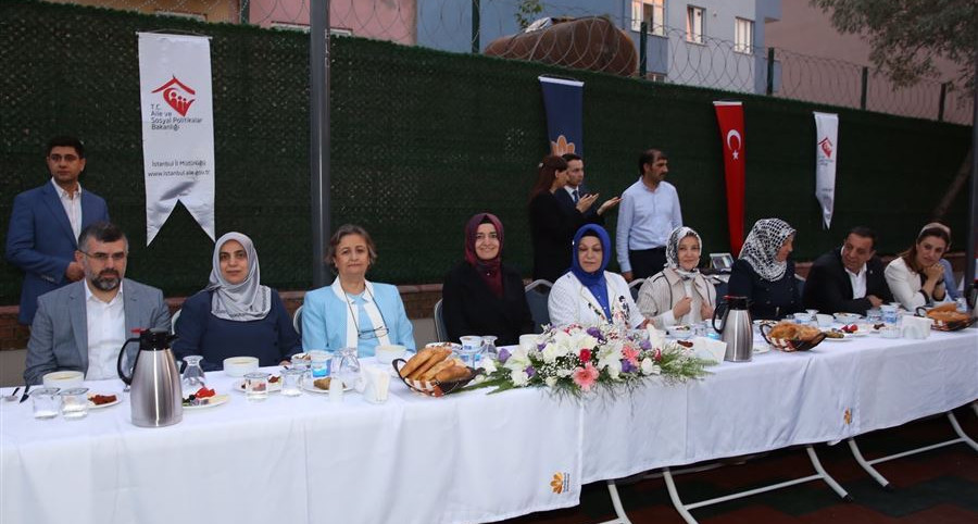 ''Kadınlarımızla ilgili tüm çalışmalarımızı 'Şiddete karşı sıfır tolerans' ilkesiyle şekillendiriyoruz’’