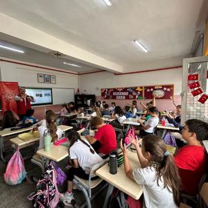 Aile Yılında “Sosyal Hizmet Merkezi Bilgilendirme Çalışması” ve “Teknoloji Bağımlılığı” hakkında eğitim düzenlendi. - fotoğraf 1