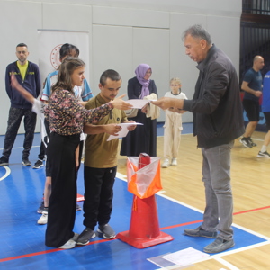 2025 Aile Yılı Kapsamında Oryantiring Etkinliği Gerçekleştirildi - fotoğraf 4