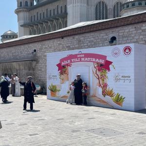 2025 Aile Yılı Kapsamında Mobil Sosyal Hizmet Sunumu ile Bilgilendirme ve Hatıra Çekimleri Devam Ediyor - fotoğraf 7
