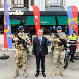 Uluslararası Karagöz Kültür Sanat ve Kakava Festivali’nde “Aile Standı ve Sergi Alanı”mızda Vatandaşlarımızla Buluştuk - fotoğraf 16