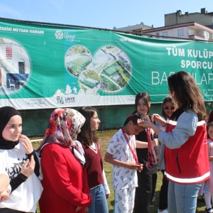 Ünye Stadı’nda Renkli ve Neşeli Bir Gün, Aileler ve Çocuklar Sporla Kaynaştı - fotoğraf 3