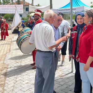 2025 #AileYılı kapsamında;İl Müdürümüz Sayın Emine BÖÇKÜN, Kepsut İlçesi Karagöz Köyü’nde, düzenlenen “Geleneksel Köy Hayrı” Programına Katılım Sağladı. - fotoğraf 2