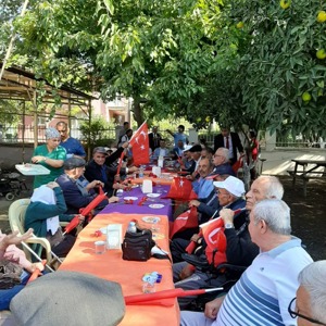 Tarsus Huzurevi 'nde 29 Ekim Cumhuriyet Bayrami Kutlamalari - fotoğraf 5