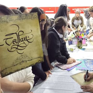 Devlet Himayesindeki Çocuklarla "Aile" Temalı Kaligrafi Etkinliği - fotoğraf 1