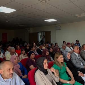Çocuğun Yeteneğinin Keşif Sürecinde Ailenin Önemi Konulu Seminer Gerçekleştirildi - fotoğraf 2