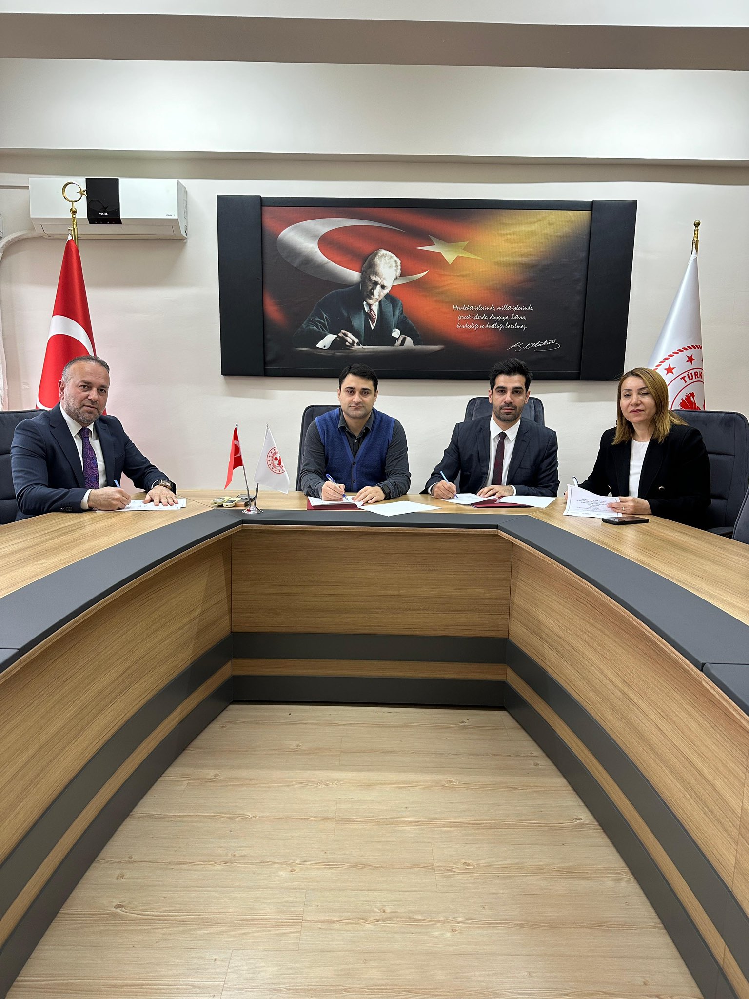 “Mahallemiz Evimiz Ailemiz Gücümüz'' Projesi