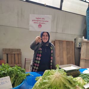 Pazarda Aile Temalı Farkındalık Çalışması Gerçekleştirildi. - fotoğraf 4