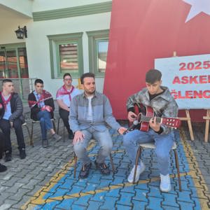 Temsili Asker Eğlencesi ve Yaşam Şenliği ile Engelliler Haftası Anlam Kazandı. - fotoğraf 4