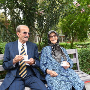 Aile Yılı Nedeniyle Huzurevimizden Hizmet Alan 70 Yıllık Evli Çiftimize Nikah Tazeleme Töreni Düzenledik - fotoğraf 5