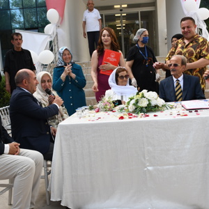 Aile Yılı Nedeniyle Huzurevimizden Hizmet Alan 70 Yıllık Evli Çiftimize Nikah Tazeleme Töreni Düzenledik - fotoğraf 8