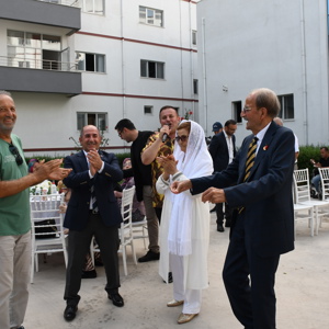Aile Yılı Nedeniyle Huzurevimizden Hizmet Alan 70 Yıllık Evli Çiftimize Nikah Tazeleme Töreni Düzenledik - fotoğraf 13