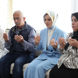 Bakan Göktaş, Samsun'da Aile Yılı Kapsamında Bir Dizi Ziyaret Gerçekleştirdi - fotoğraf 10