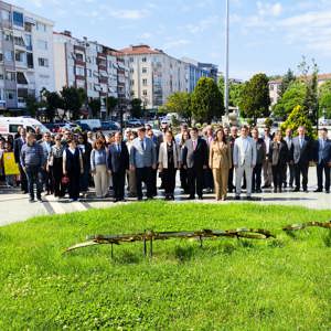 #Aileyılı Etkinlikleri Kapsamında Kırklareli Aile ve Sosyal Hizmetler İl Müdürlüğü “Çevrene İyi Bak” Etkinliğinde Yerini Aldı - fotoğraf 3